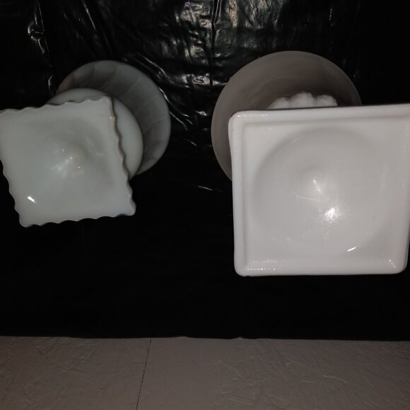 Vintage Milk Glass Vase/ Planters (2 ) - Picture 10 of 11